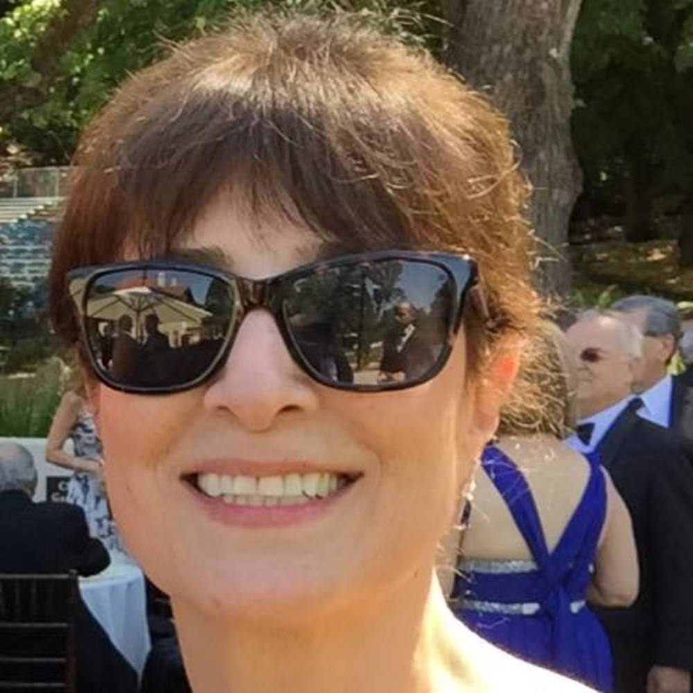 Meet your Posher, Azita